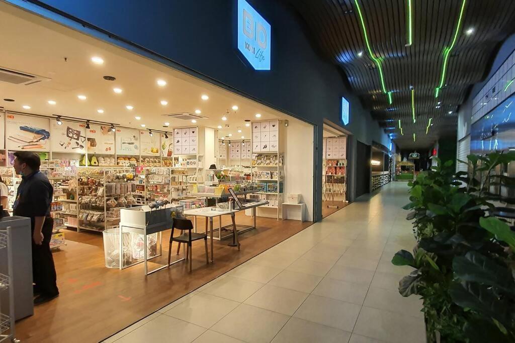Kozi Square New Sgh Cozy Home Lv7D クチン エクステリア 写真
